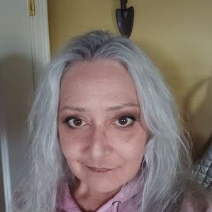 Meet your Posher, Lynn